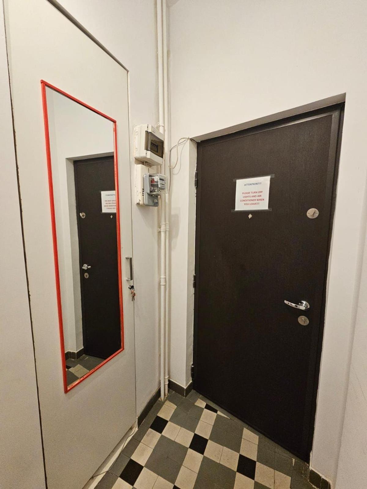 Alt Studio Apartment Bucureşti Ngoại thất bức ảnh