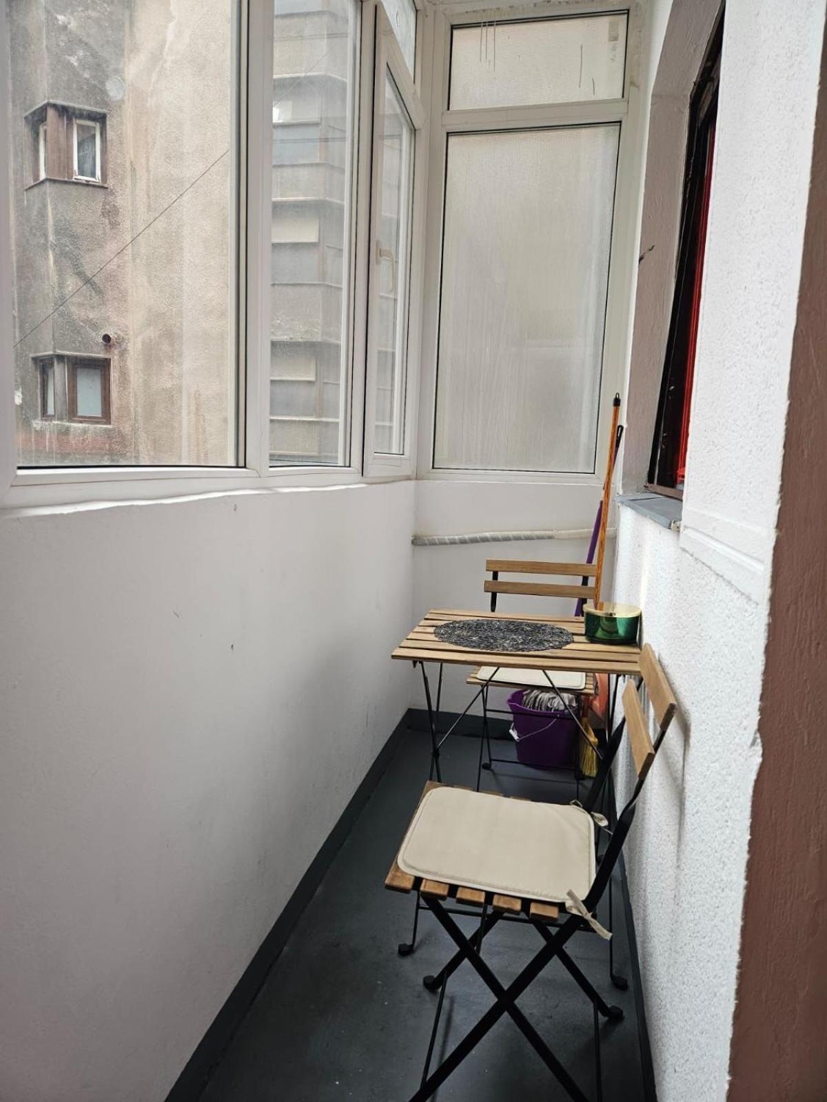 Alt Studio Apartment Bucureşti Ngoại thất bức ảnh