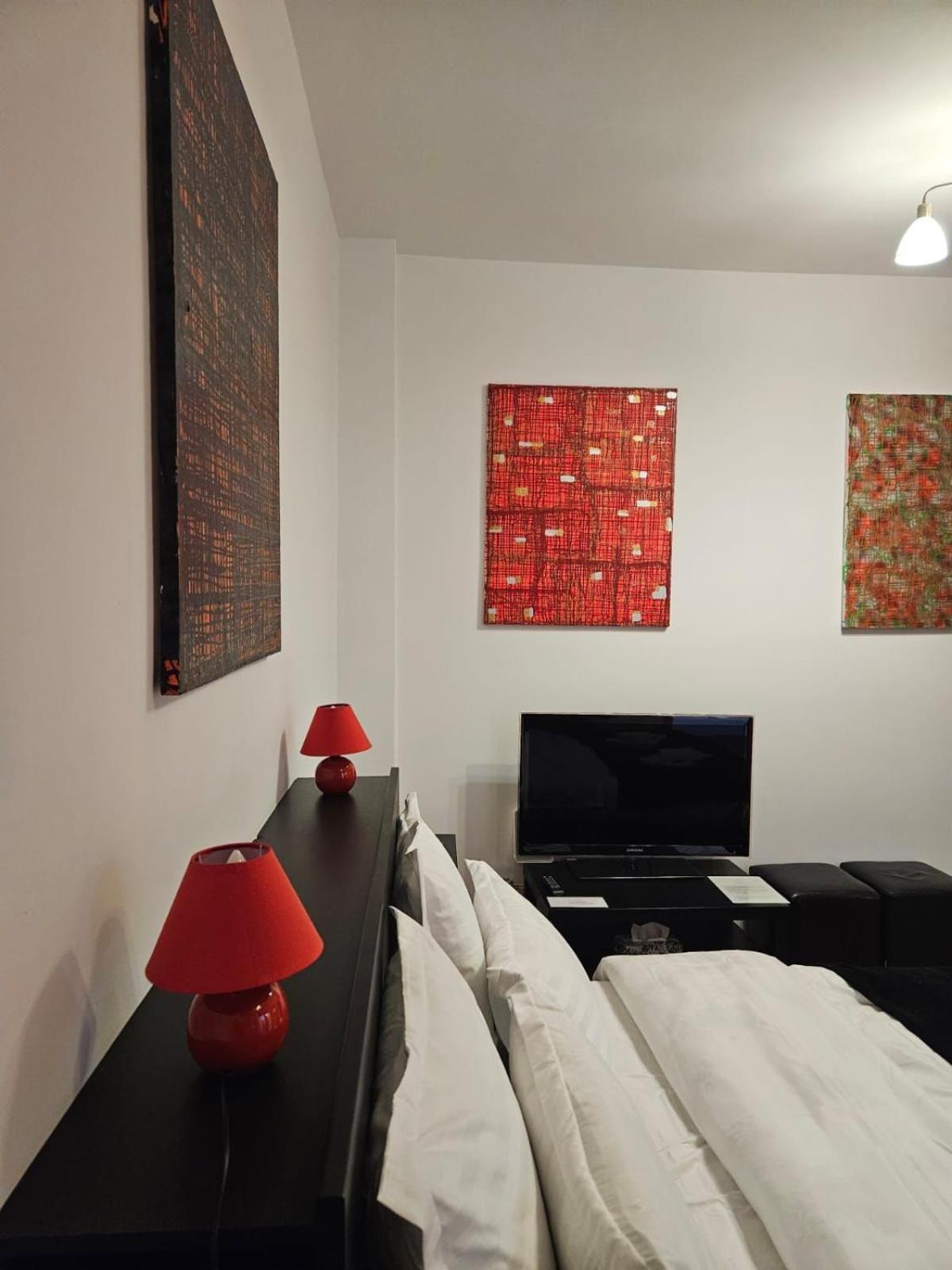 Alt Studio Apartment Bucureşti Ngoại thất bức ảnh